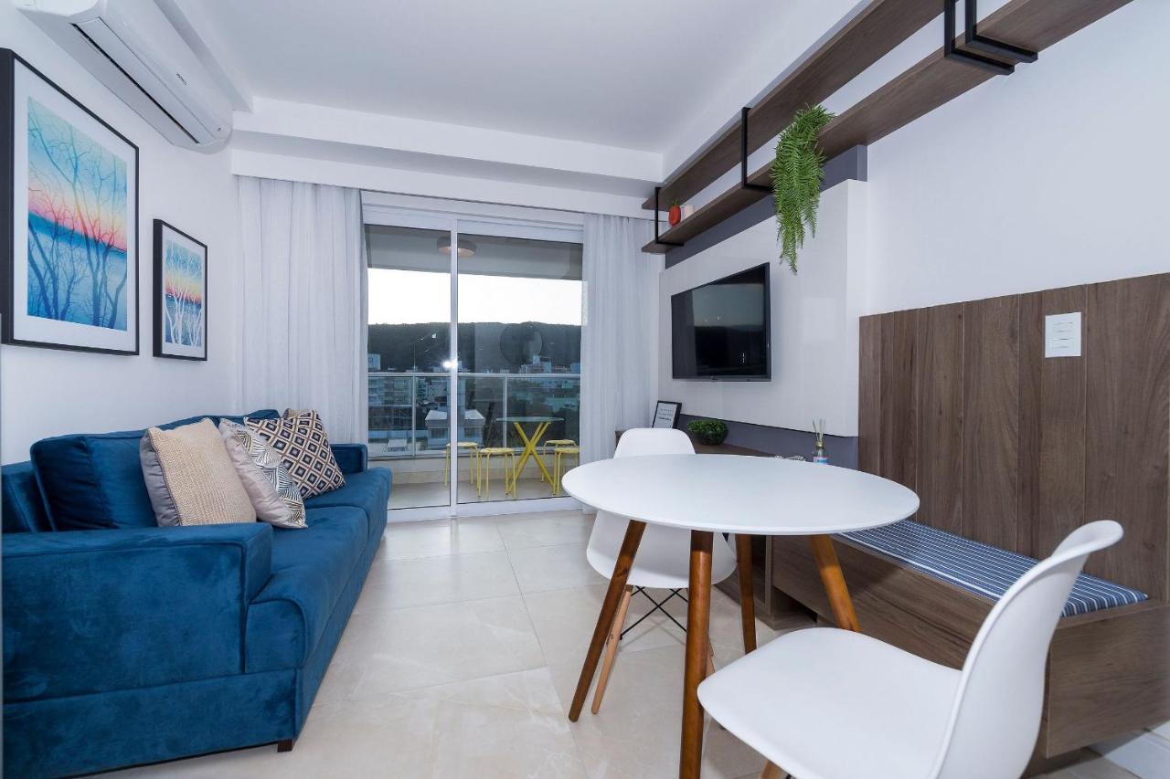 Terrazzo 602B: Beachfront Duplex with Pool and Fitness Center Bombinhas Exterior photo